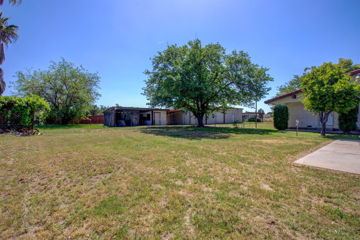 E Childs Avenue, Merced, California image 45