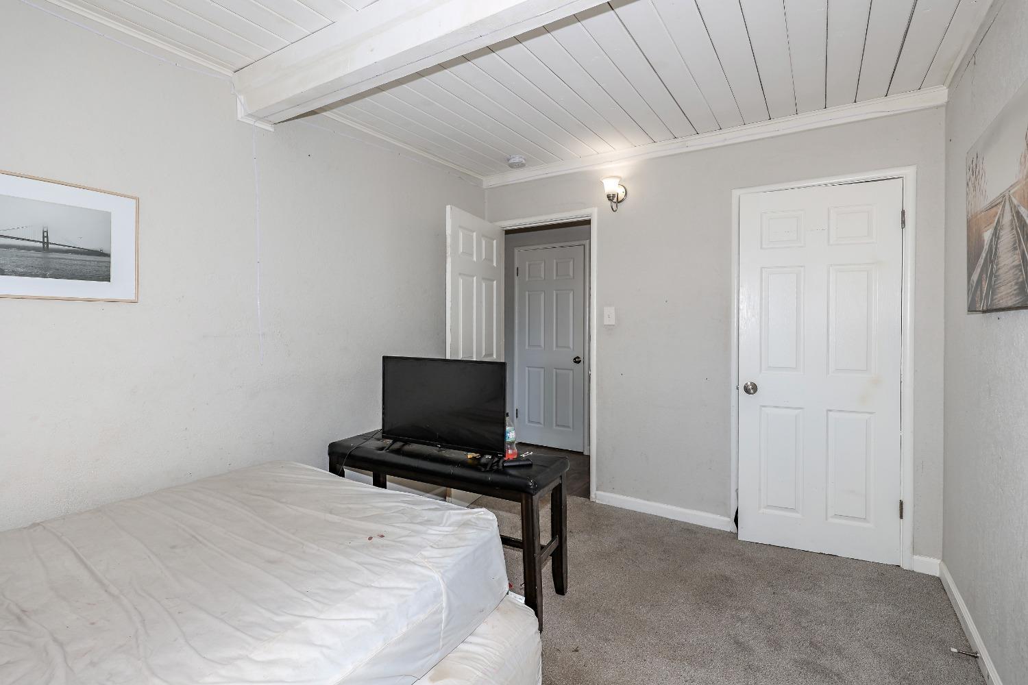 Detail Gallery Image 13 of 26 For 3053 Oleander Ave, Merced,  CA 95340 - 3 Beds | 1 Baths