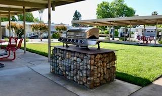 Detail Gallery Image 12 of 17 For 7451 Albezzia Ln, Sacramento,  CA 95829 - 2 Beds | 2 Baths