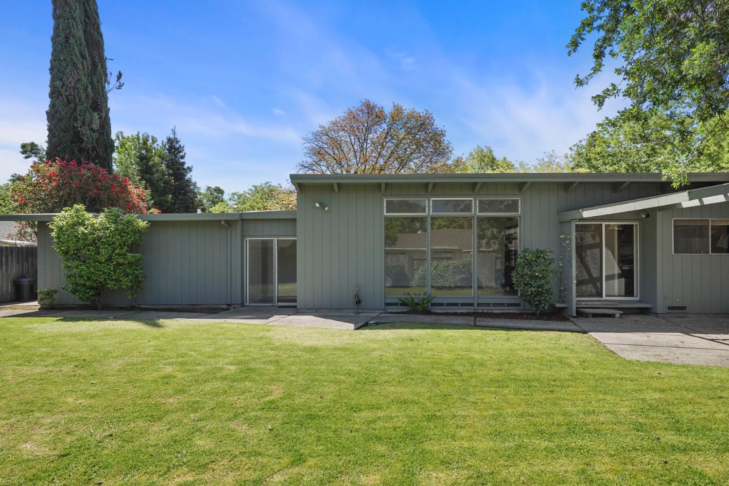 Detail Gallery Image 27 of 29 For 2205 Fernvale Dr, Stockton,  CA 95207 - 3 Beds | 2 Baths