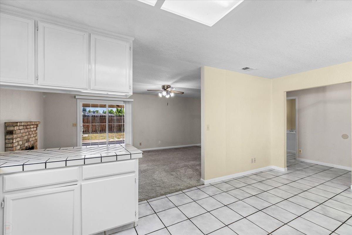 Detail Gallery Image 16 of 47 For 832 Chalone Dr, Modesto,  CA 95358 - 3 Beds | 2 Baths