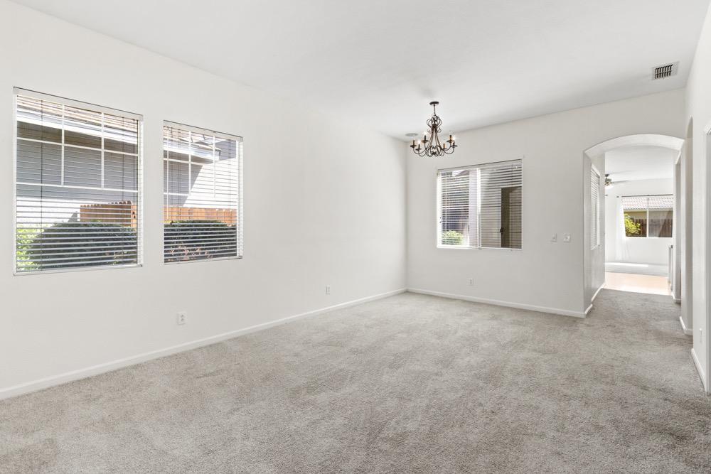 Detail Gallery Image 43 of 78 For 129 Opus Cir, Sacramento,  CA 95834 - 4 Beds | 2/1 Baths