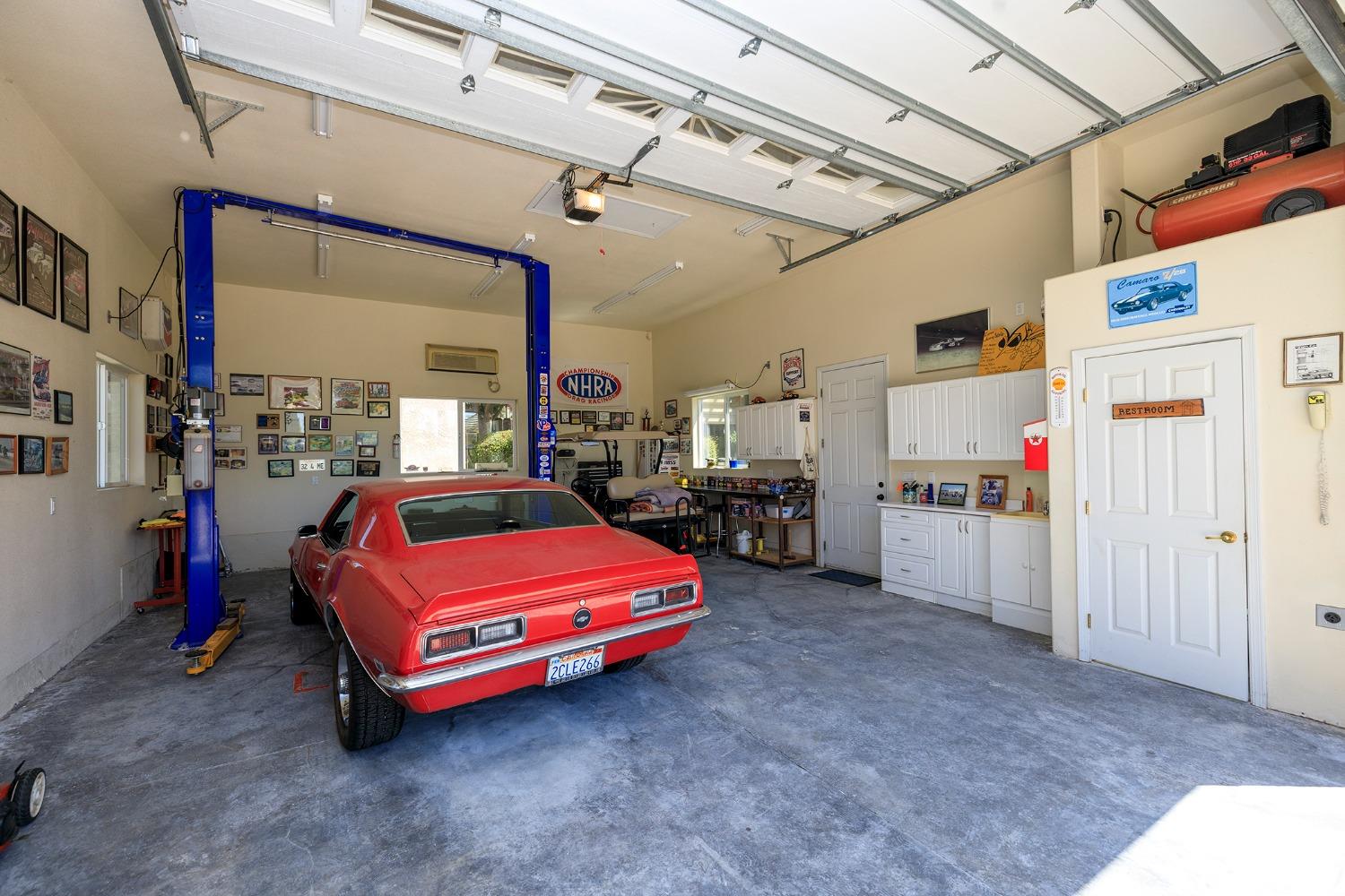 Detail Gallery Image 60 of 77 For 11325 Wild Oak Dr, Oakdale,  CA 95361 - 4 Beds | 2/1 Baths