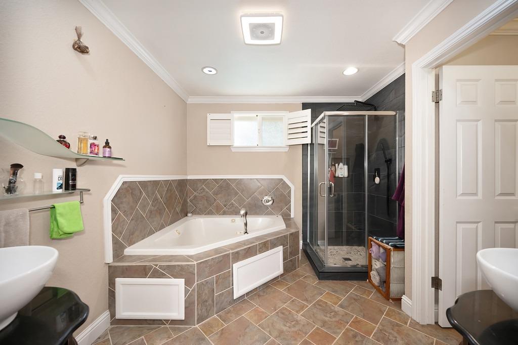 Detail Gallery Image 29 of 60 For 1402 Louise Ave, Modesto,  CA 95350 - 3 Beds | 3 Baths