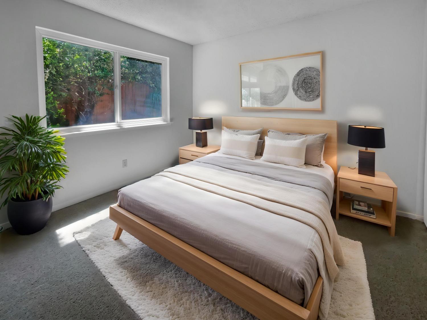 Detail Gallery Image 4 of 21 For 5532 Eagle View Way, Sacramento,  CA 95842 - 3 Beds | 2 Baths