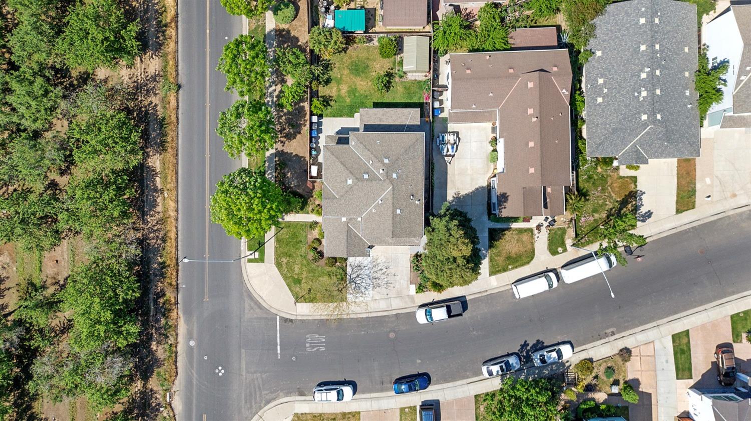 Detail Gallery Image 30 of 30 For 2025 St Theresa Way, Modesto,  CA 95358 - 4 Beds | 2/1 Baths