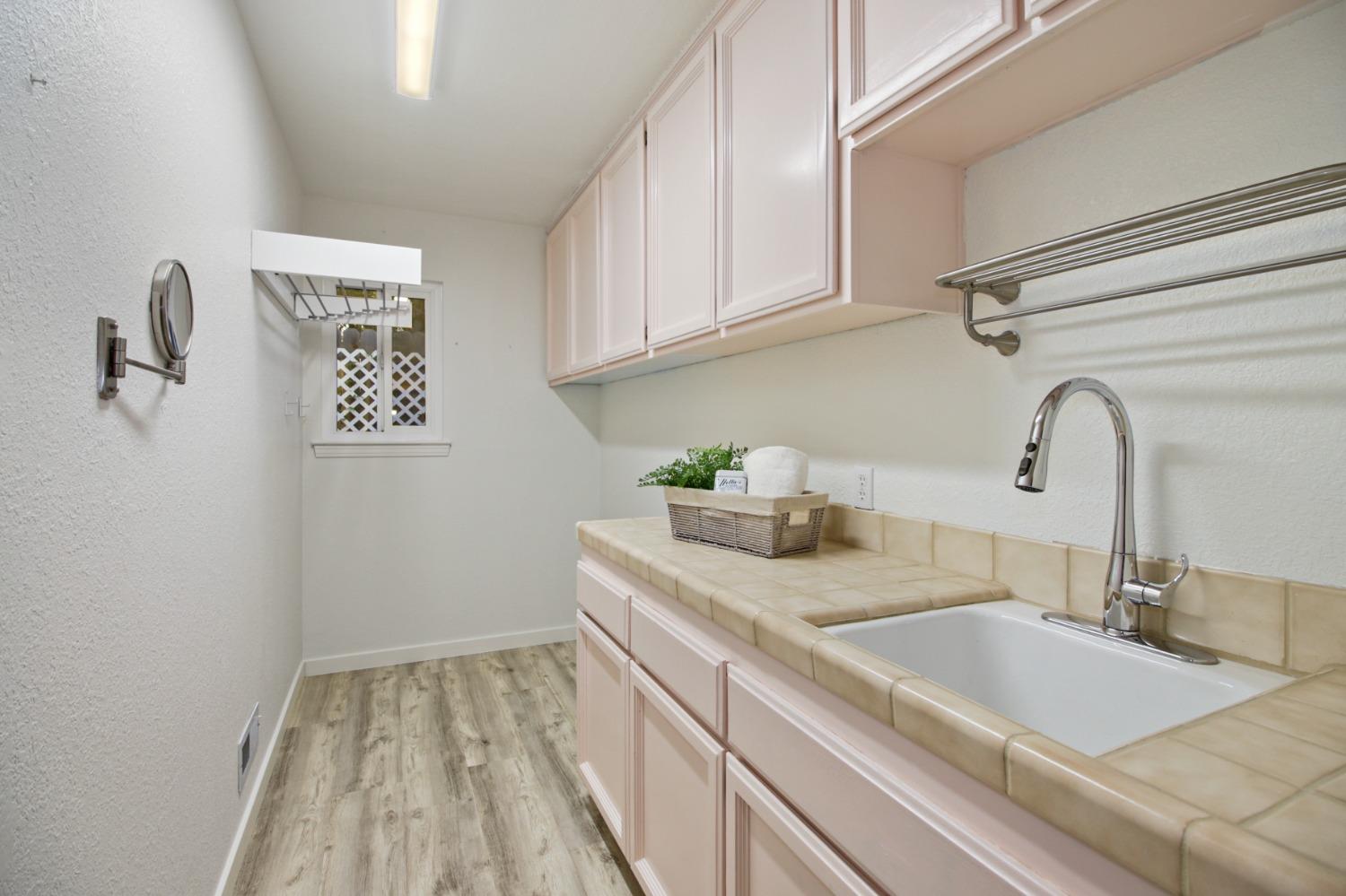 River Ridge Court, Folsom, California image 36