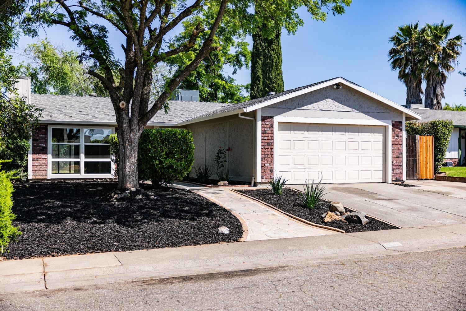 Earlcort Circle, Sacramento, California image 5
