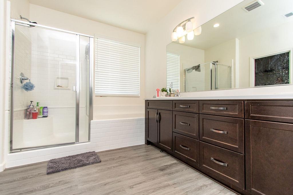 Grapevine Drive, Livingston, California image 18