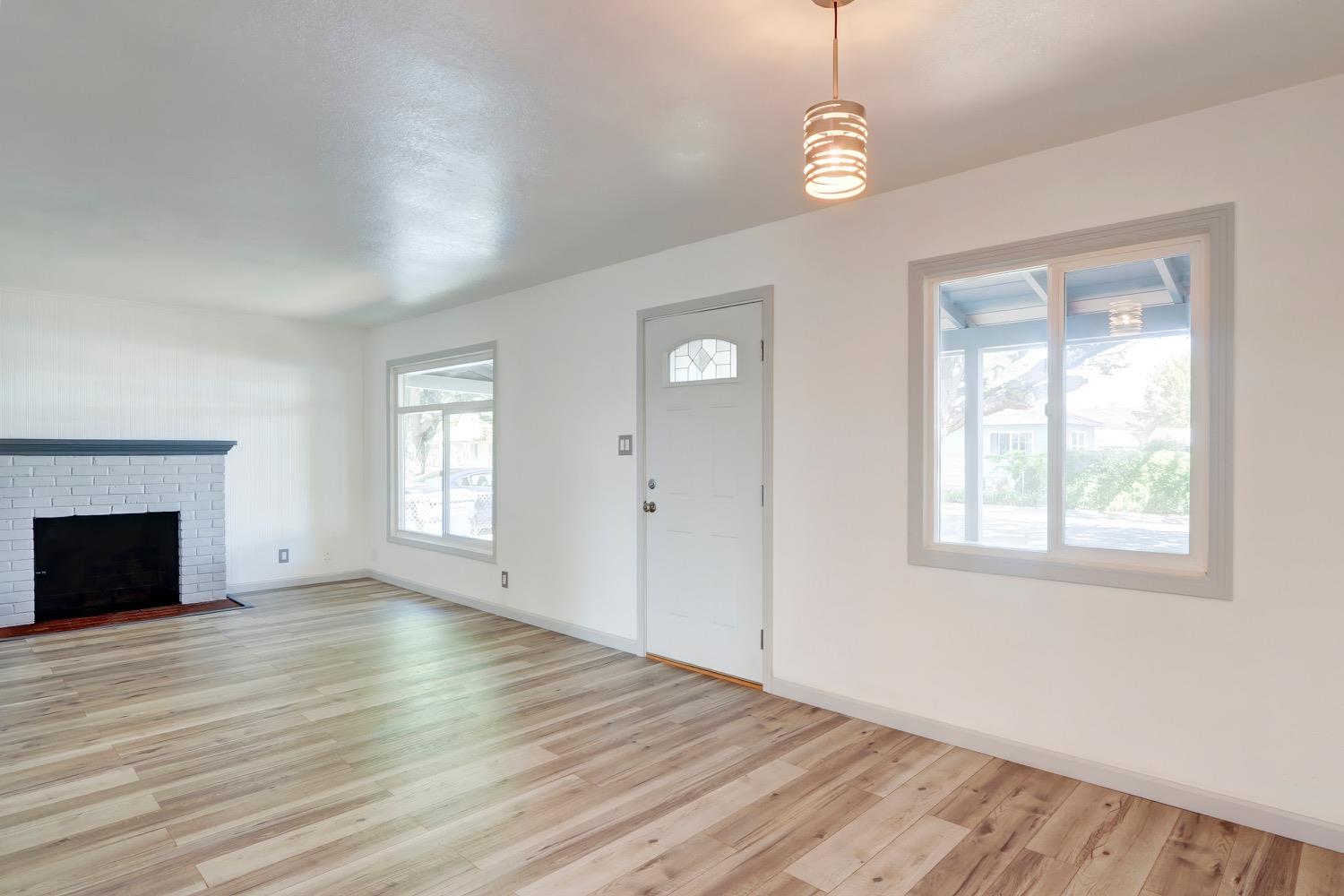 20th Avenue, Sacramento, California image 6