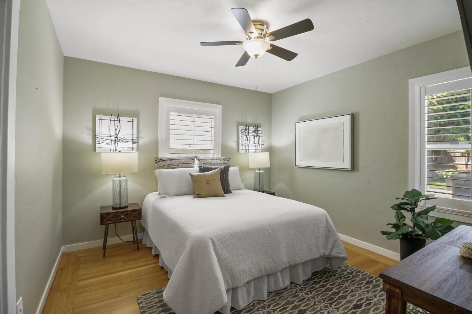 property-img