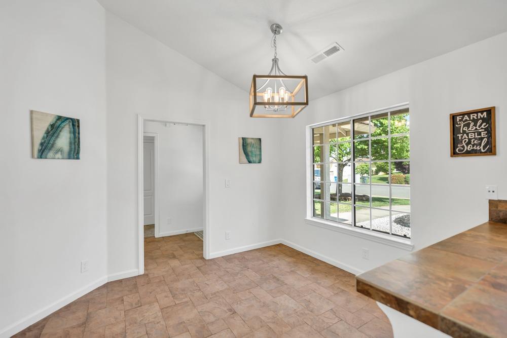 Donald Court, Yuba City, California image 11