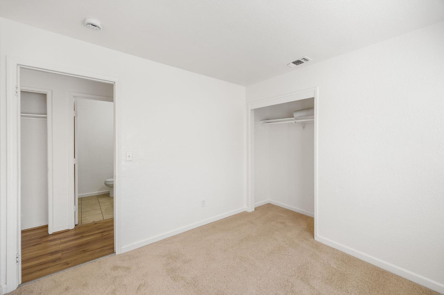 Clover Manor Way, Sacramento, California image 10