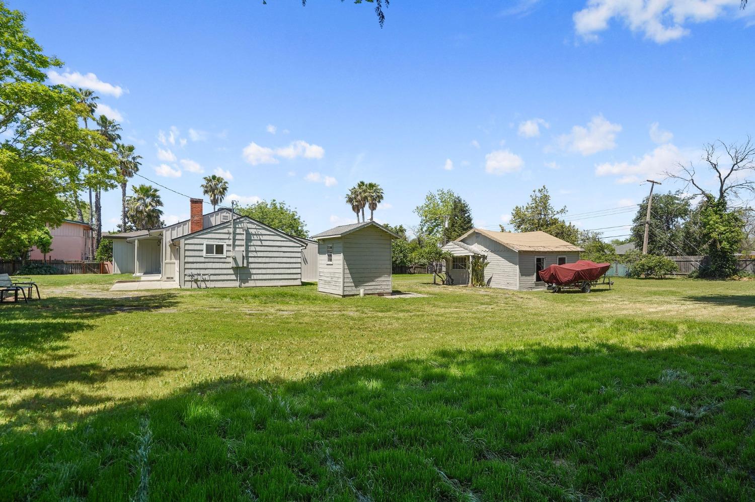 Marconi Avenue, Sacramento, California image 32