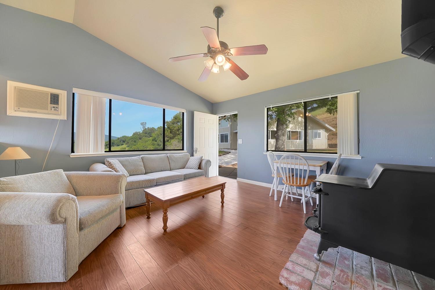 Detail Gallery Image 51 of 88 For 2800 Willow Creek Rd, San Andreas,  CA 95249 - 3 Beds | 2/1 Baths
