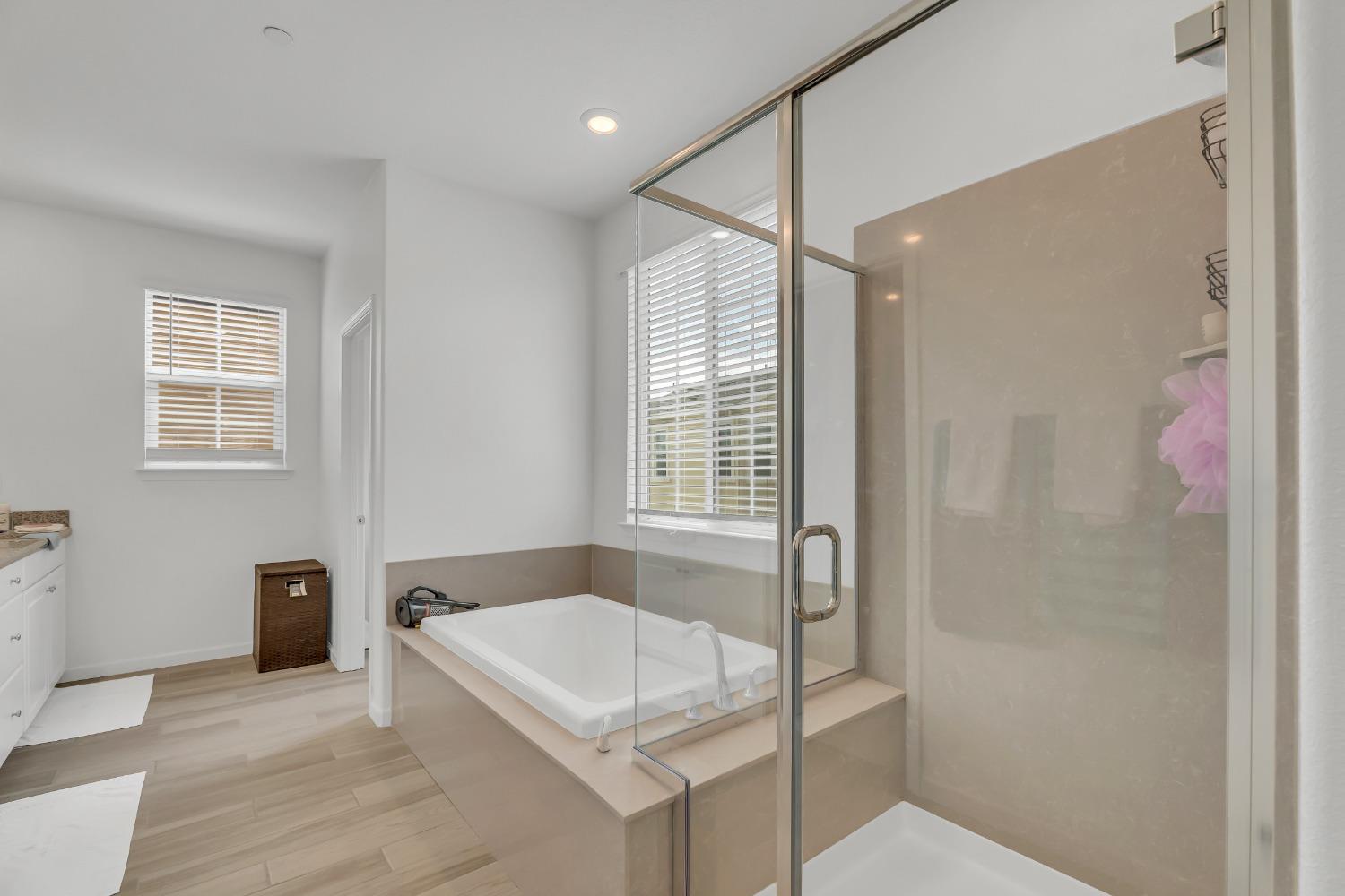 Detail Gallery Image 19 of 32 For 4017 Matterhorn Pl, Roseville,  CA 95747 - 4 Beds | 3 Baths