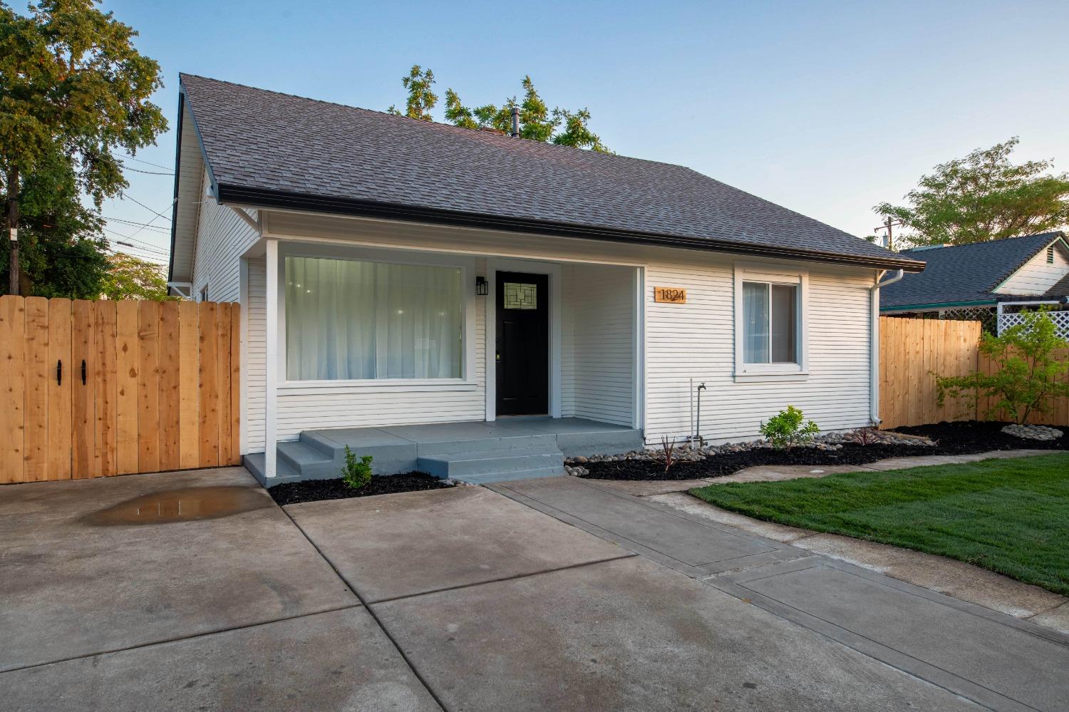 E Robertson Street, Stockton, California image 5