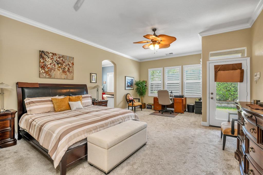 Katy Way, Brentwood, California image 25