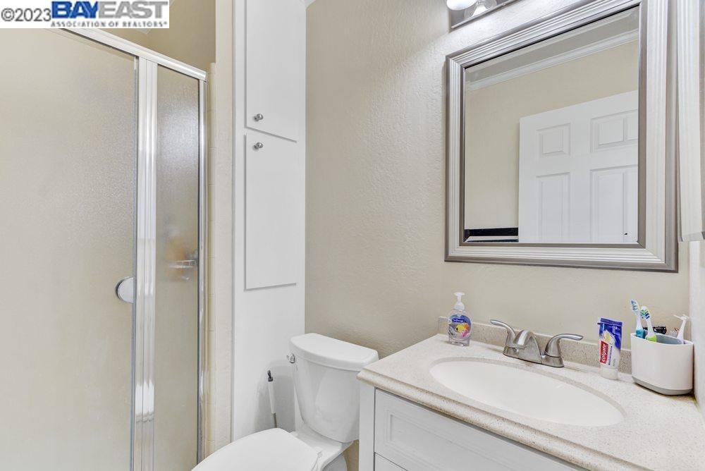 Detail Gallery Image 17 of 26 For 748 Windward Dr, Rodeo,  CA 94572 - 3 Beds | 2 Baths
