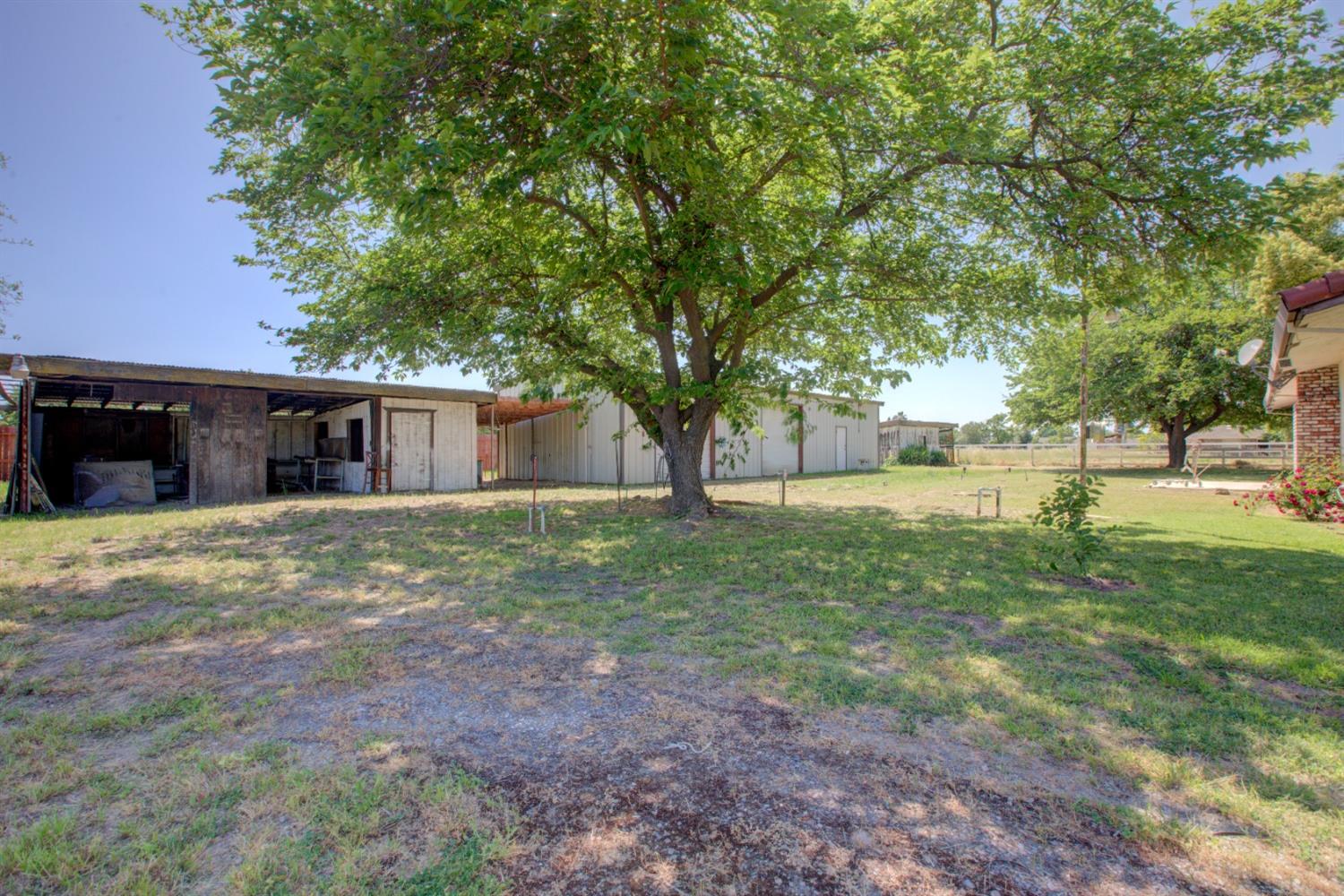 E Childs Avenue, Merced, California image 47