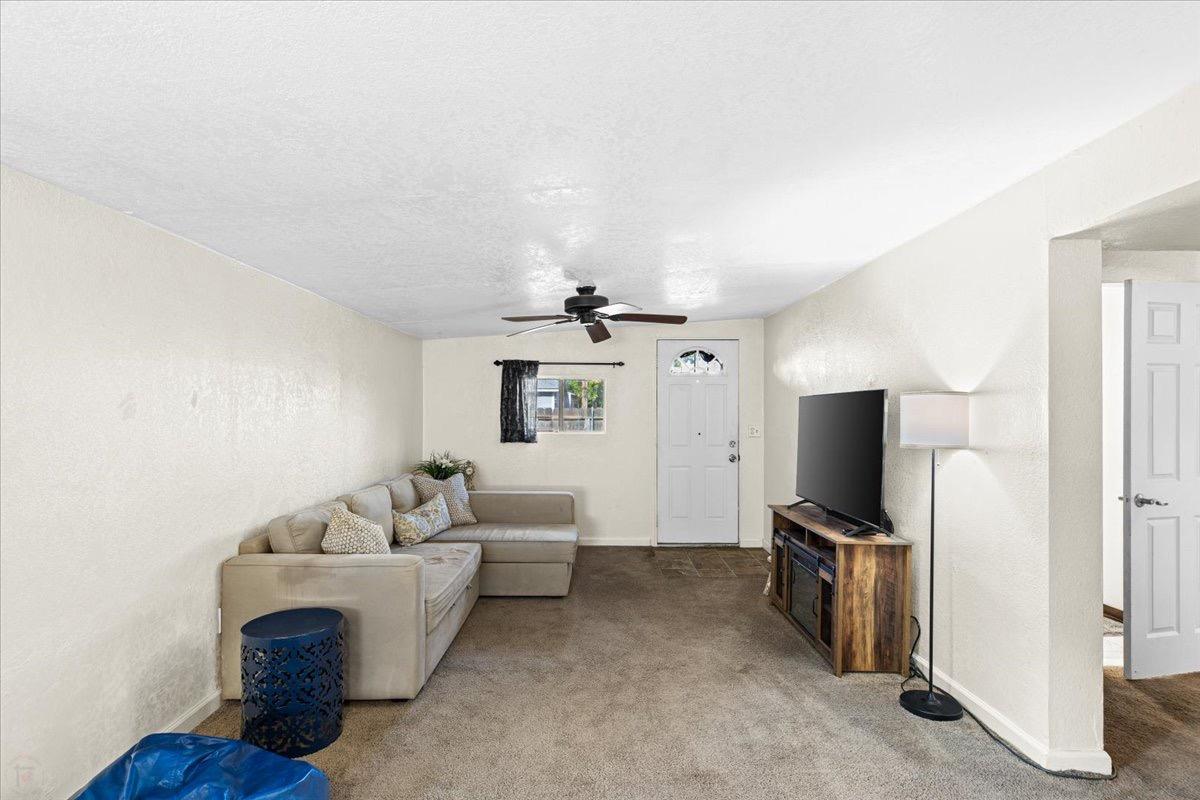 Detail Gallery Image 36 of 54 For 231 Poplar Ave, Manteca,  CA 95336 - 3 Beds | 2 Baths