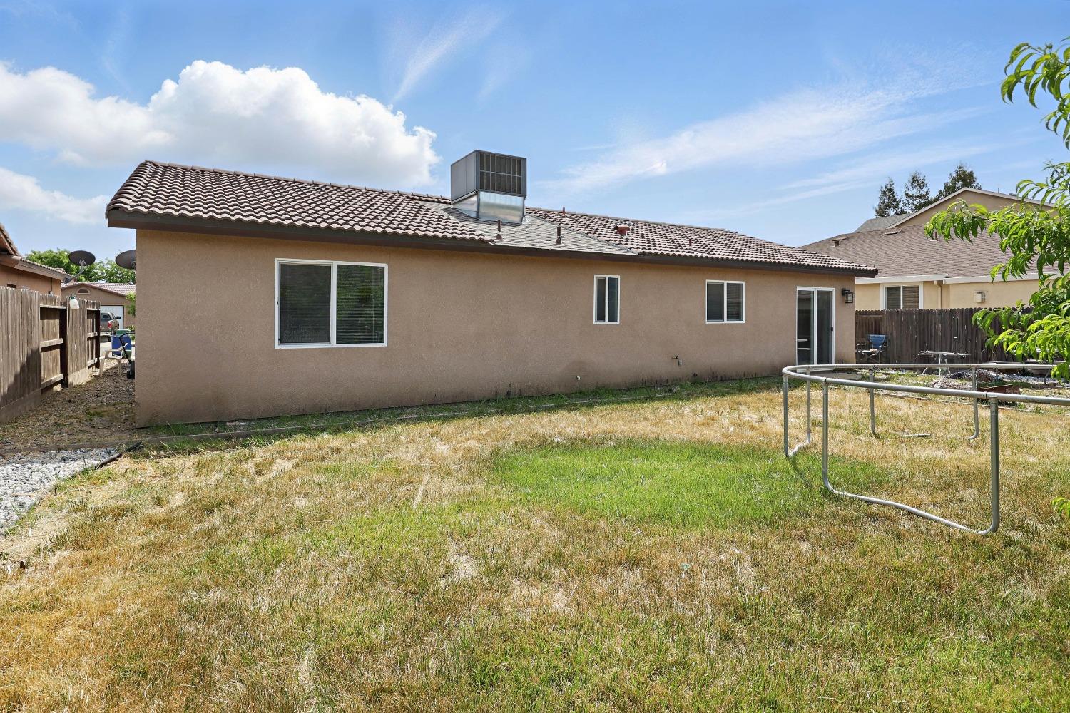 Englewood Avenue, Chowchilla, California image 4