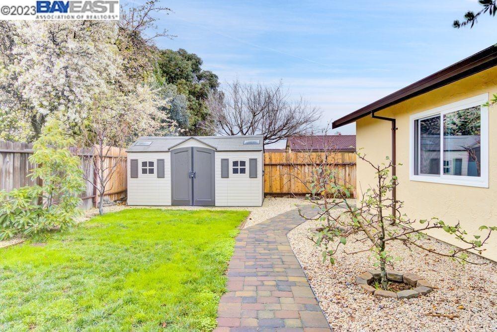 Detail Gallery Image 22 of 26 For 748 Windward Dr, Rodeo,  CA 94572 - 3 Beds | 2 Baths