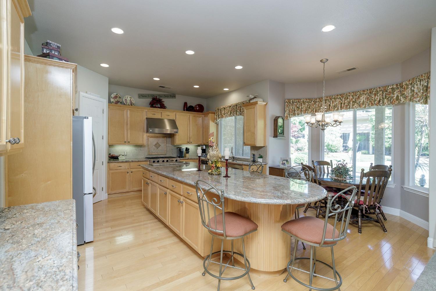 Detail Gallery Image 20 of 77 For 11325 Wild Oak Dr, Oakdale,  CA 95361 - 4 Beds | 2/1 Baths