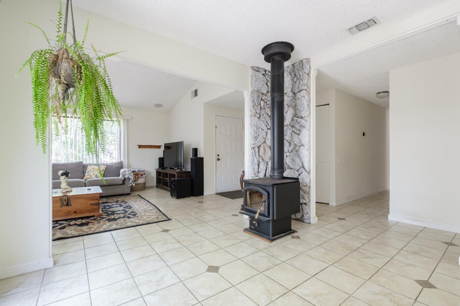 Platte River Court, Rancho Cordova, California image 41