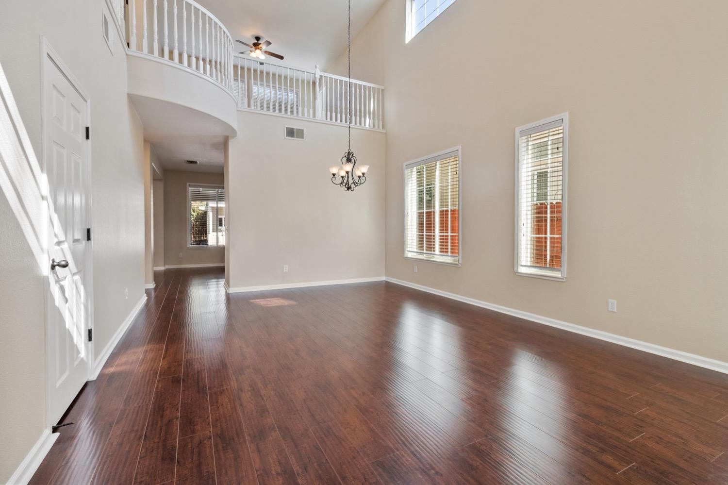 Detail Gallery Image 4 of 28 For 5406 Leandra Ct, Keyes,  CA 95328 - 4 Beds | 3 Baths
