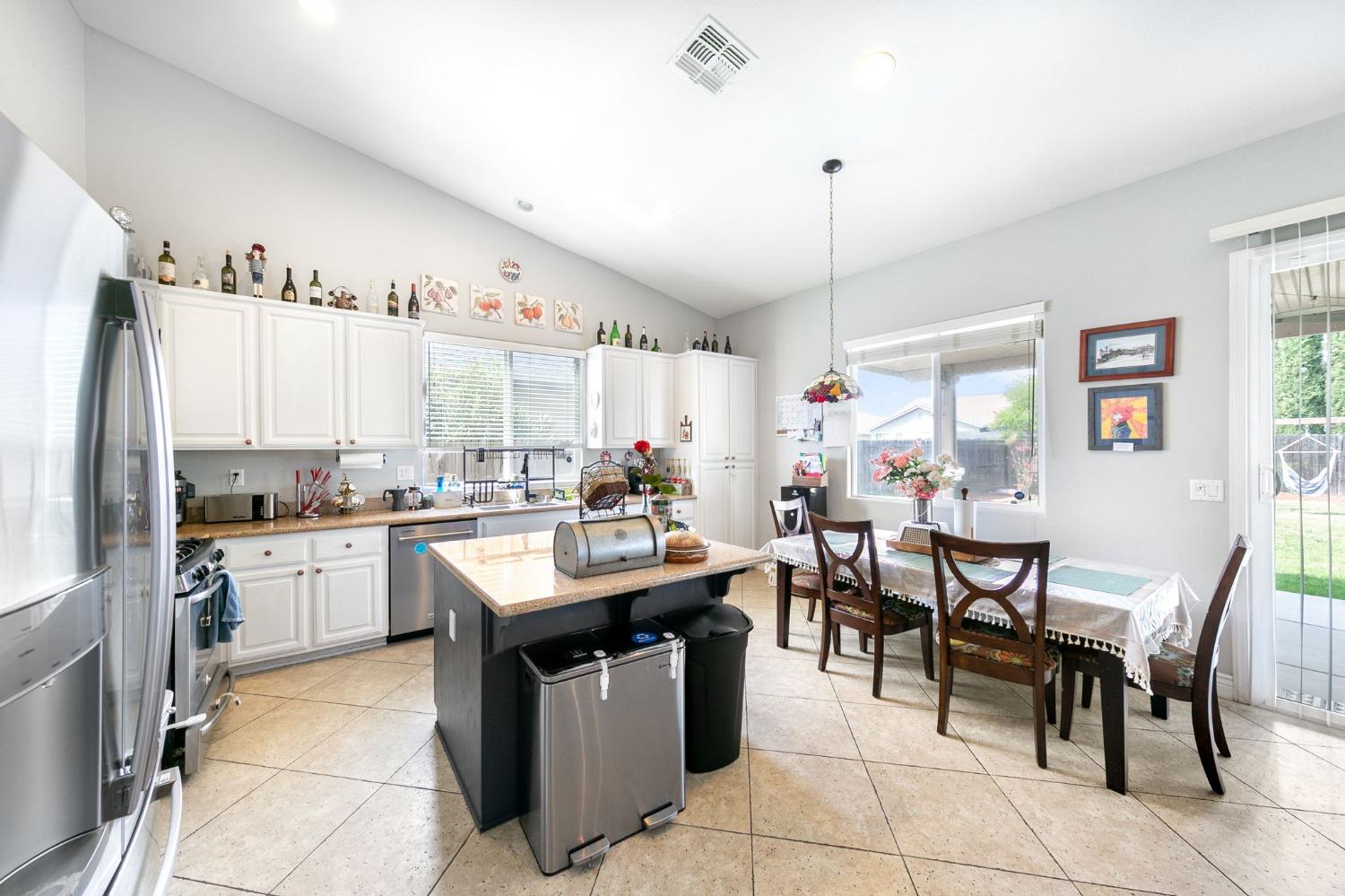 Ladyfern Street, Plumas Lake, California image 13