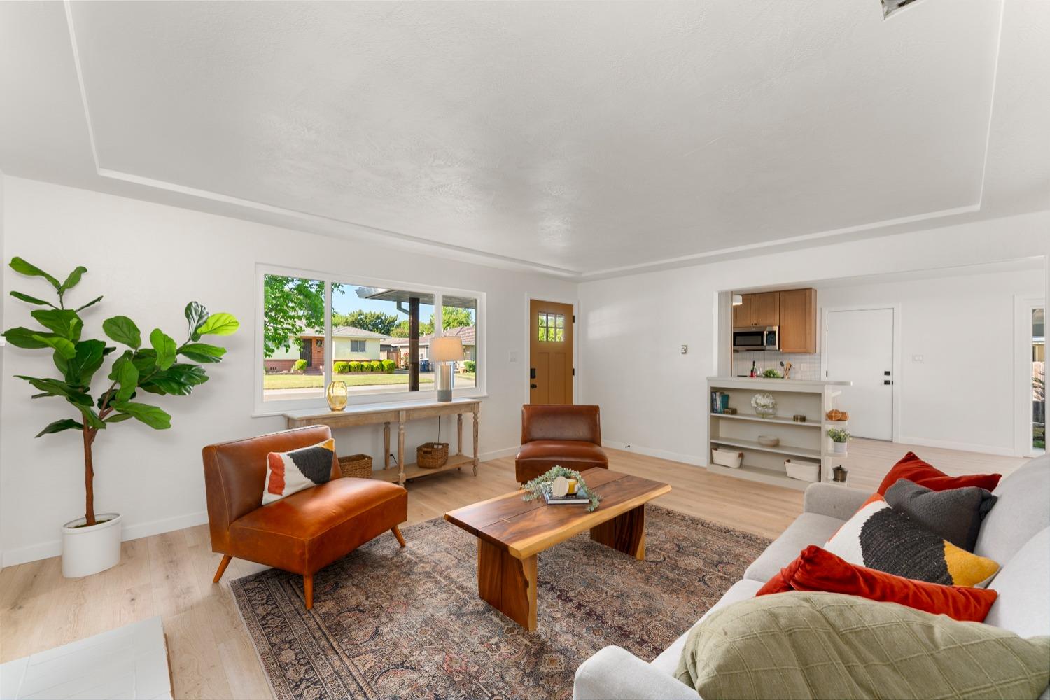 Detail Gallery Image 11 of 32 For 1464 Tradewinds Ave, Sacramento,  CA 95822 - 3 Beds | 2 Baths