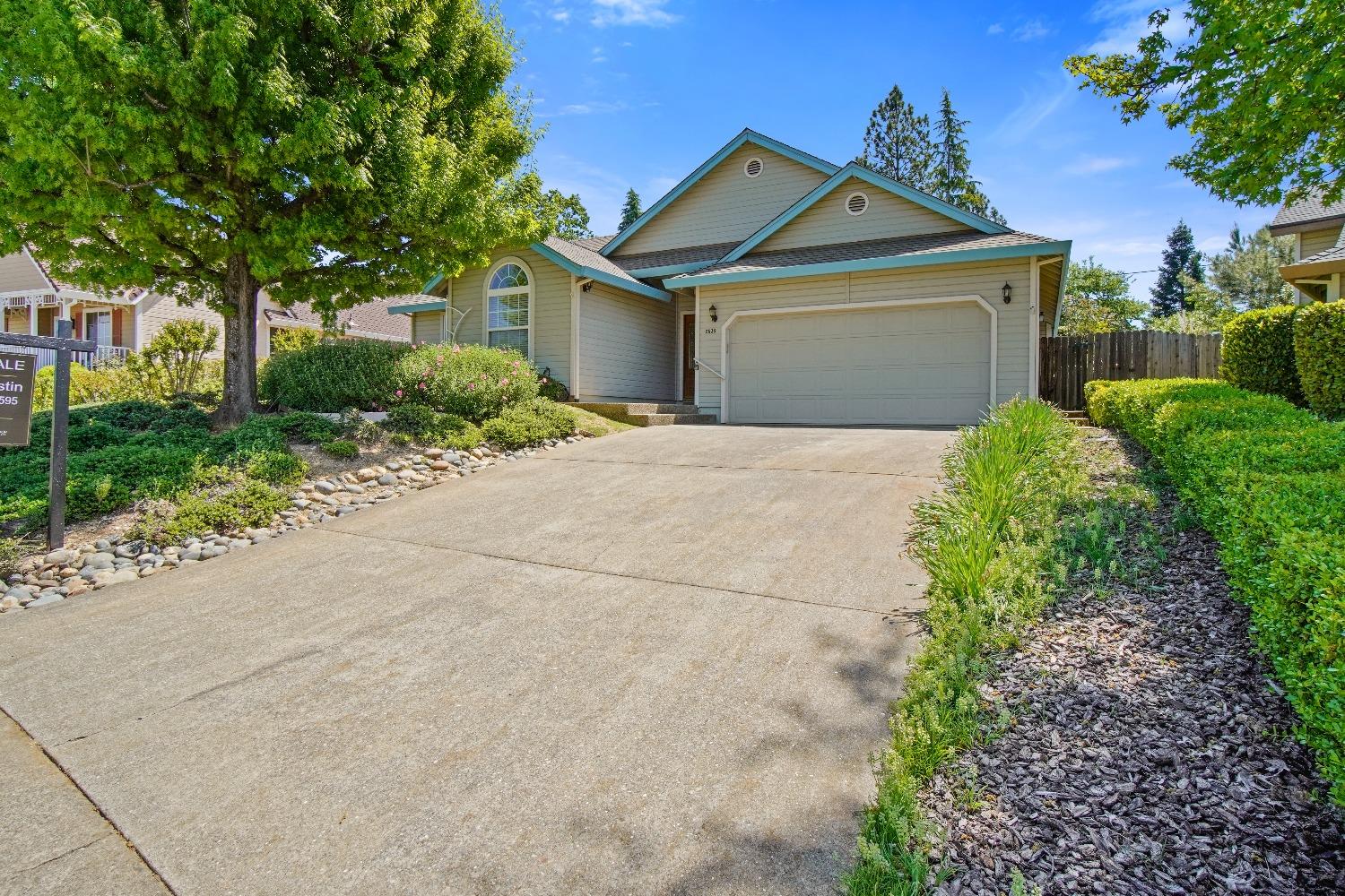 Carla Drive, Placerville, California image 2