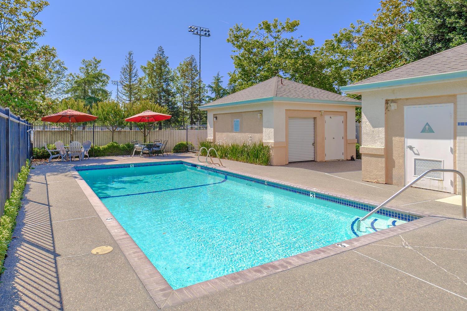 Greene Terrace, Davis, California image 21