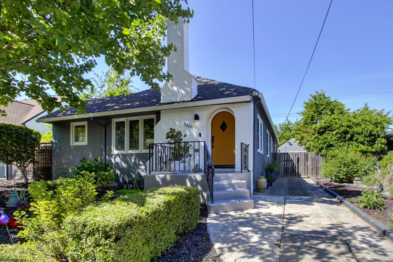 property-img
