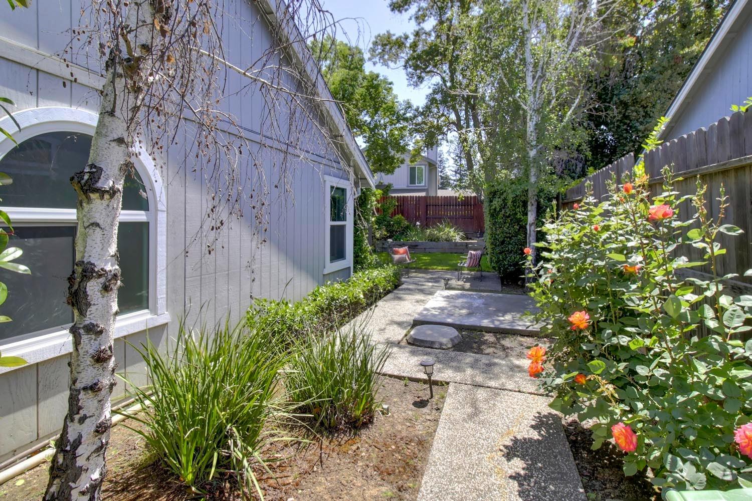 Detail Gallery Image 59 of 66 For 5126 Pleasantglen Way, Elk Grove,  CA 95758 - 3 Beds | 2/1 Baths
