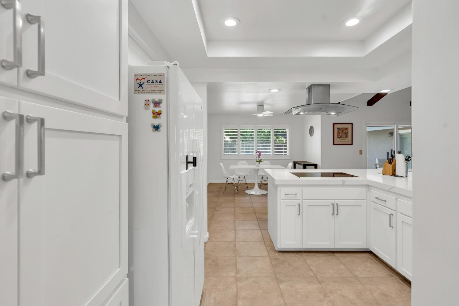 Detail Gallery Image 16 of 64 For 4644 American River Dr, Sacramento,  CA 95864 - 5 Beds | 3 Baths