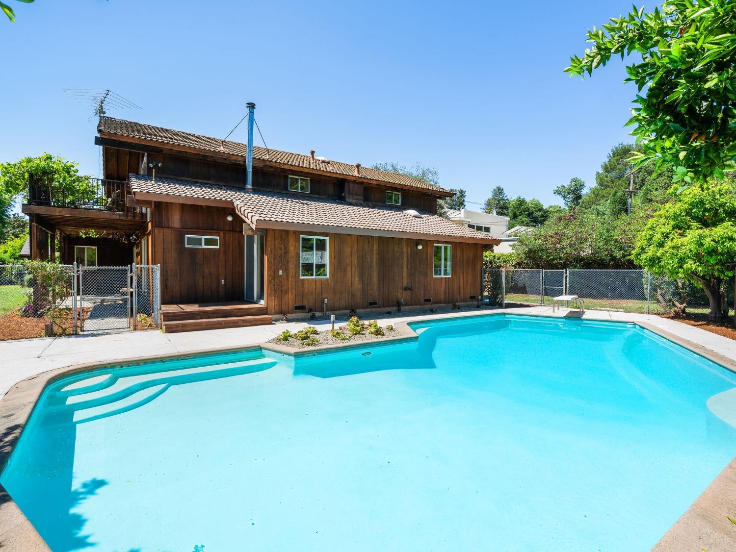 Detail Gallery Image 65 of 81 For 43236 E Oakside Pl, Davis,  CA 95618 - 3 Beds | 3 Baths
