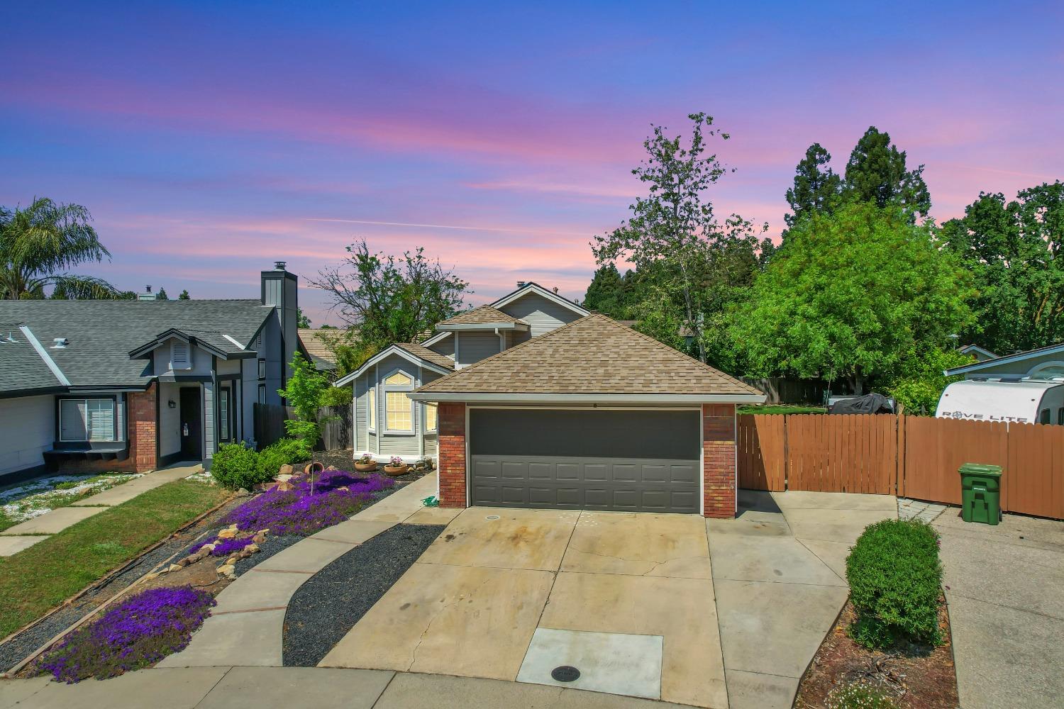 Bull Mountain Circle, Elk Grove, California image 3