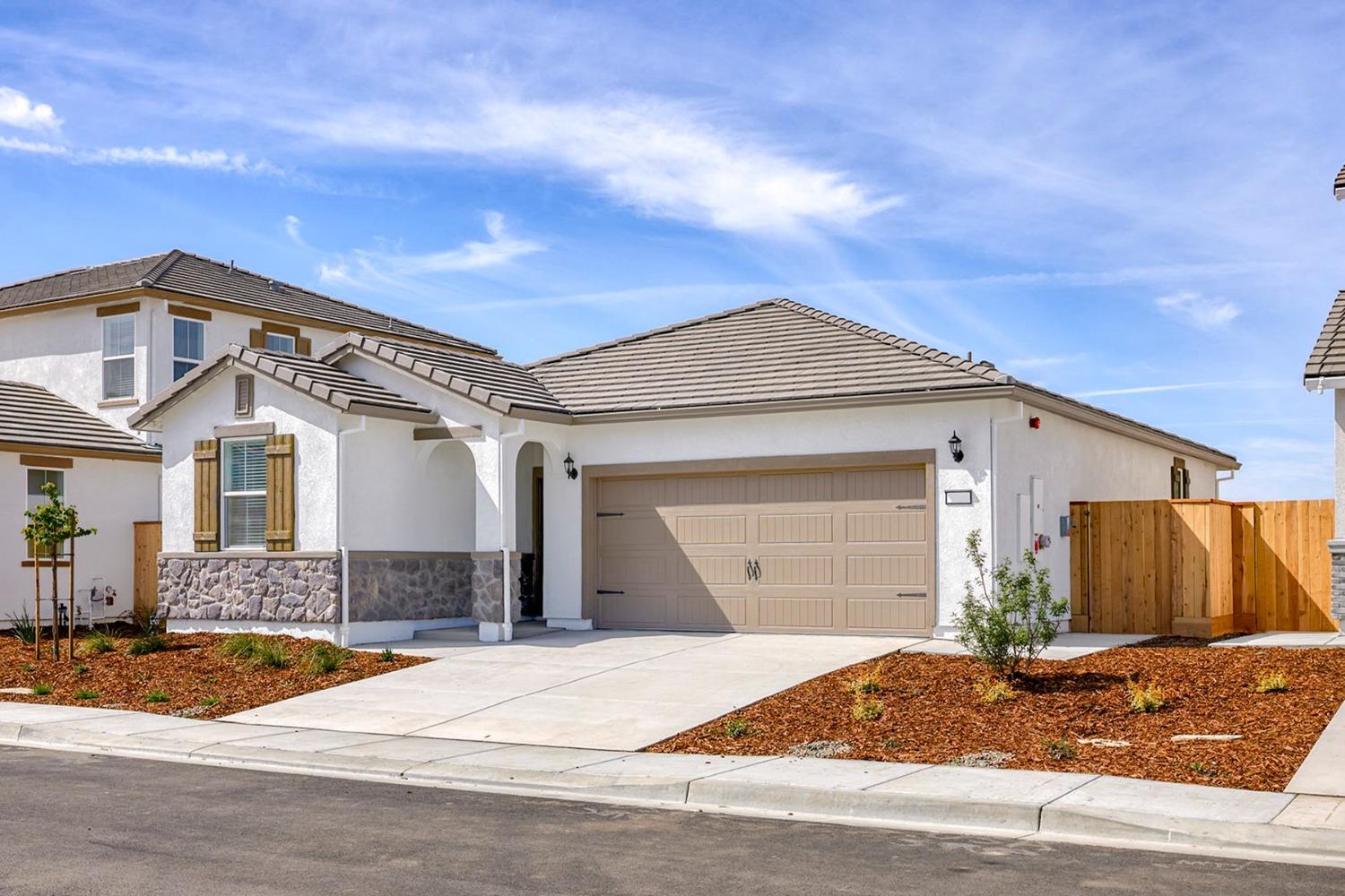 Detail Gallery Image 2 of 10 For 829 Chatham Ln, Patterson,  CA 95363 - 3 Beds | 2 Baths