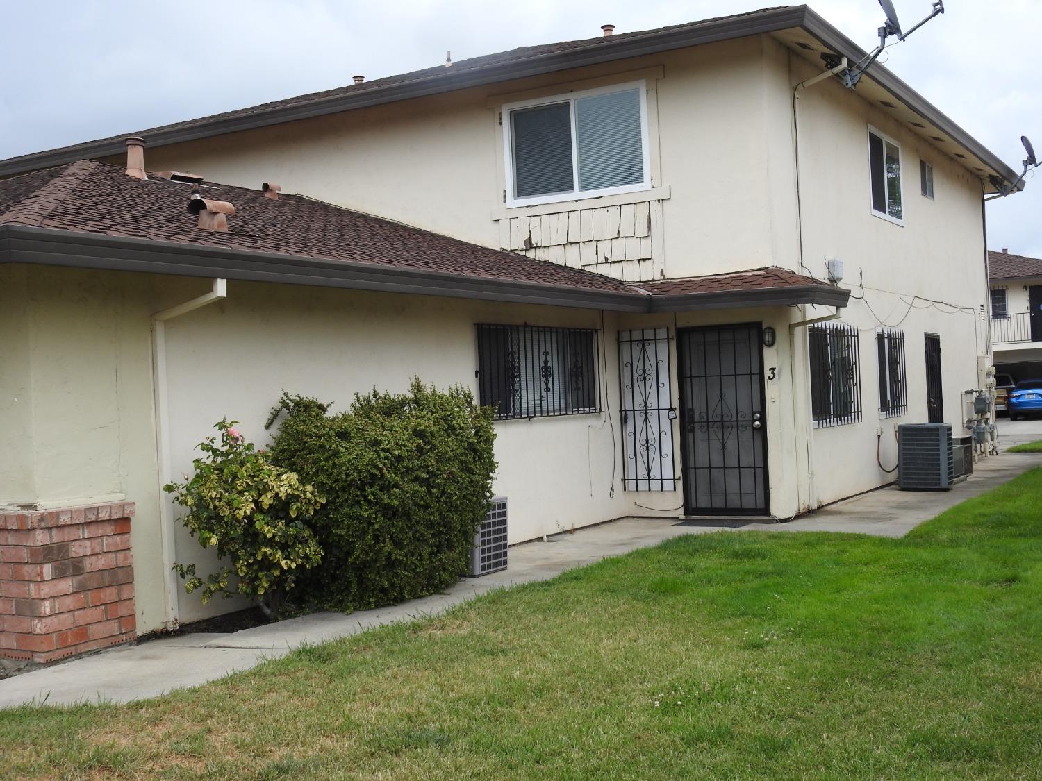 Detail Gallery Image 1 of 17 For 1236 Occidental #3,  Stockton,  CA 95203 - 2 Beds | 1 Baths