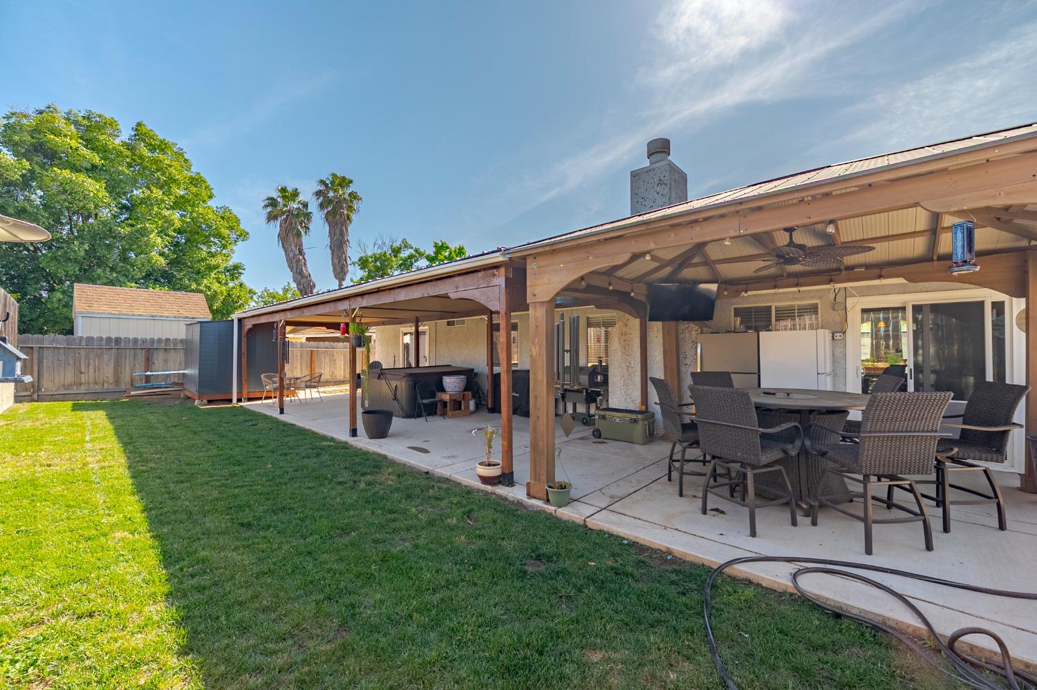 Augusta Lane, Atwater, California image 40