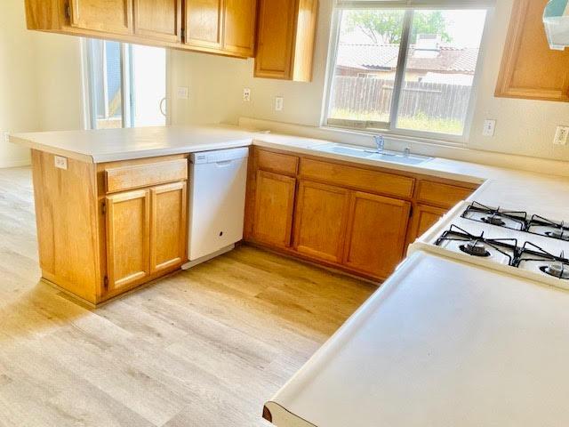 Detail Gallery Image 8 of 17 For 165 San Clemente Dr, Merced,  CA 95341 - 4 Beds | 2/1 Baths