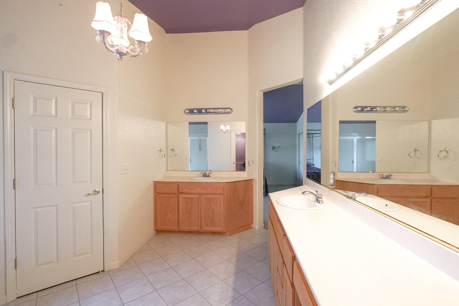 Detail Gallery Image 18 of 30 For 1685 via Milano, Gustine,  CA 95322 - 4 Beds | 3 Baths