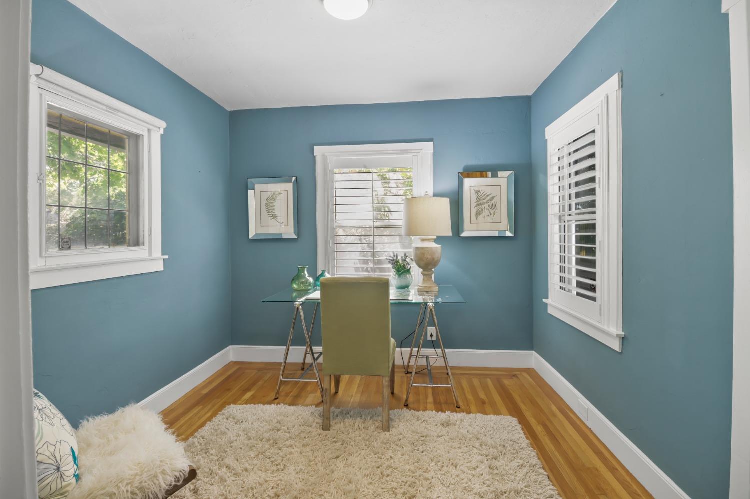 property-img