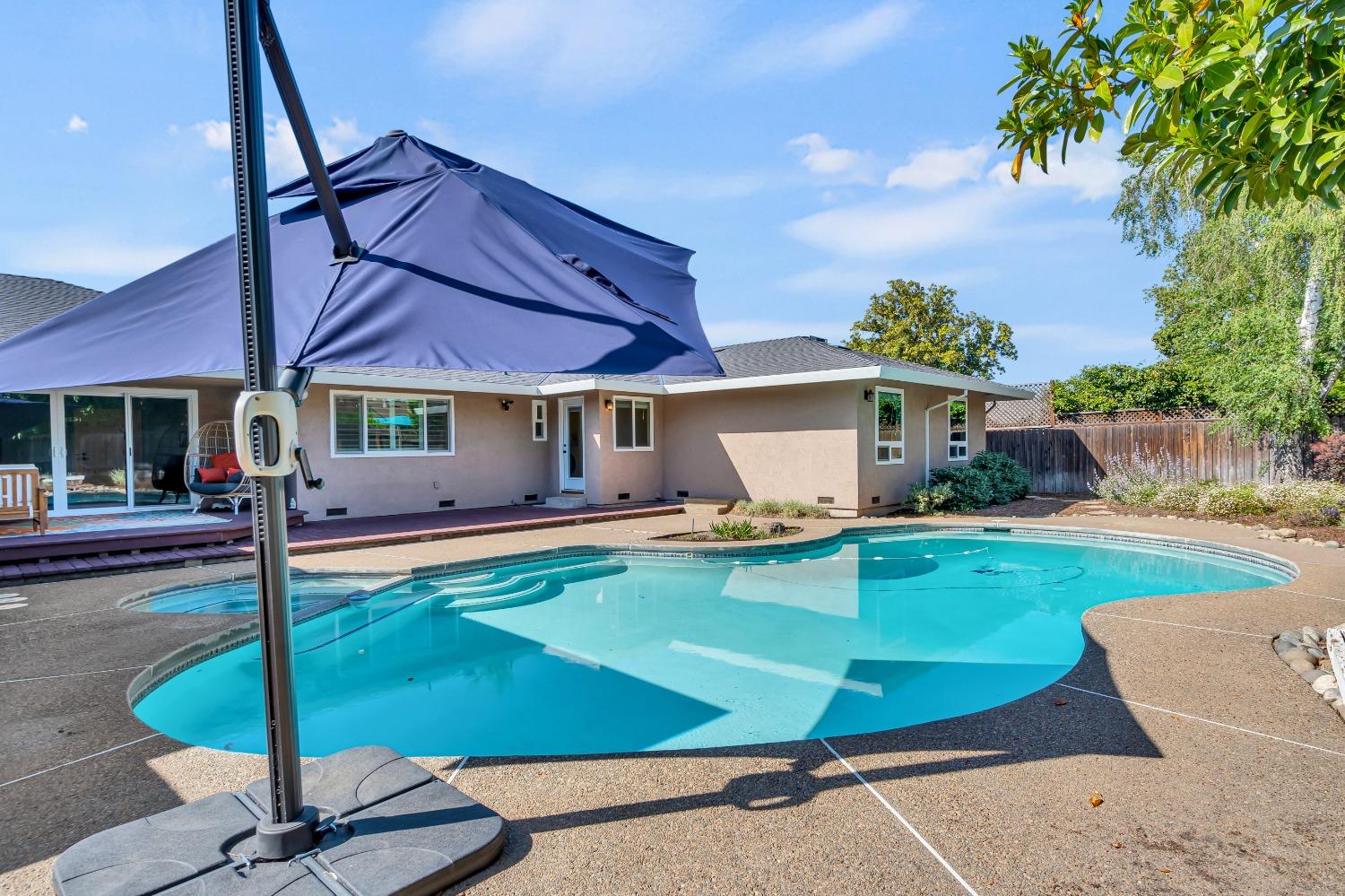 Detail Gallery Image 54 of 64 For 4644 American River Dr, Sacramento,  CA 95864 - 5 Beds | 3 Baths