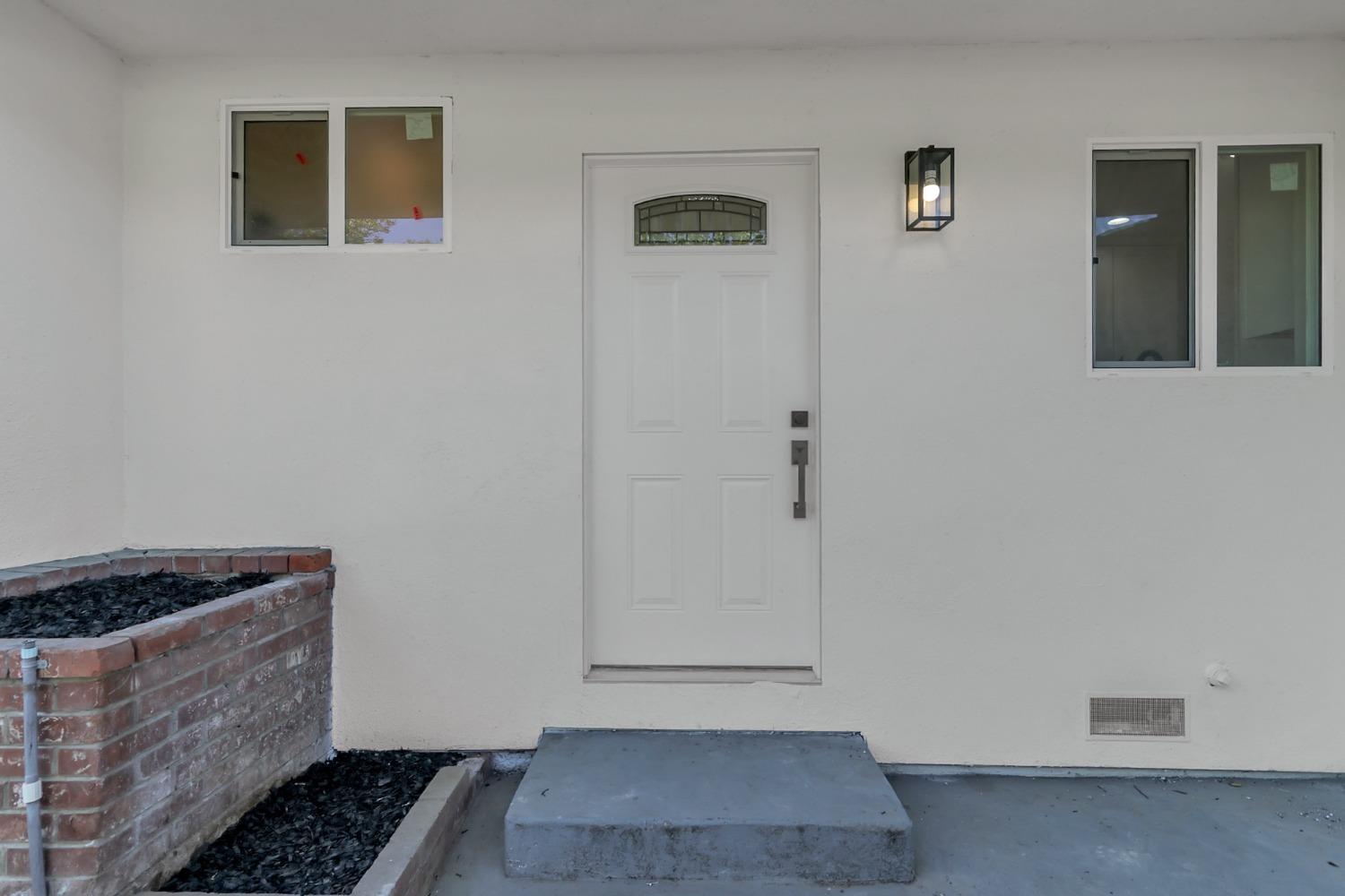 Pin Oak Court, Fair Oaks, California image 8