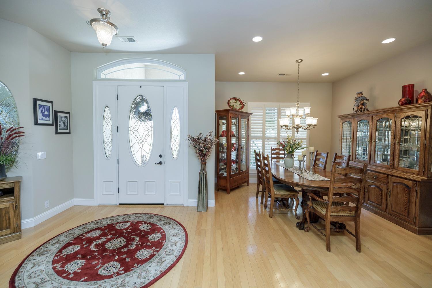 Detail Gallery Image 11 of 77 For 11325 Wild Oak Dr, Oakdale,  CA 95361 - 4 Beds | 2/1 Baths