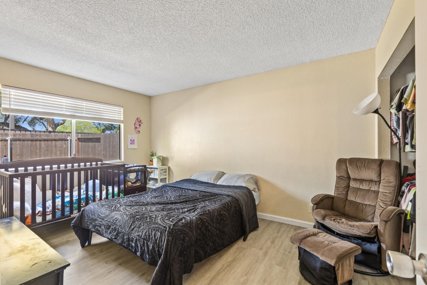 Detail Gallery Image 15 of 24 For 6227 Center Mall Way, Sacramento,  CA 95823 - 2 Beds | 1 Baths
