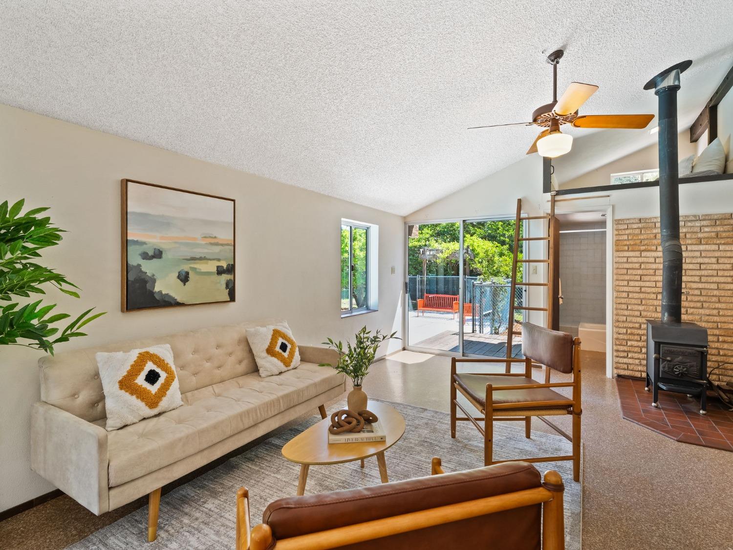 Detail Gallery Image 68 of 81 For 43236 E Oakside Pl, Davis,  CA 95618 - 3 Beds | 3 Baths